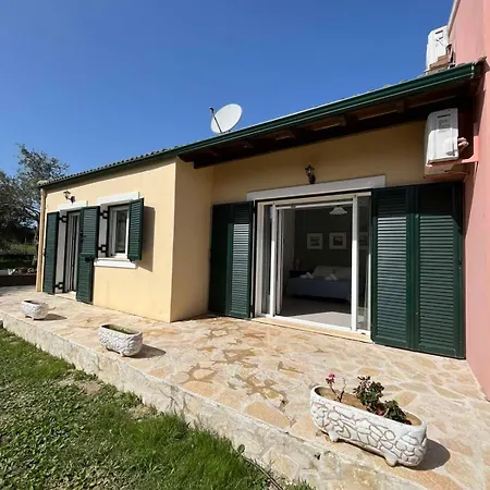 Kouris Garden View Apartment